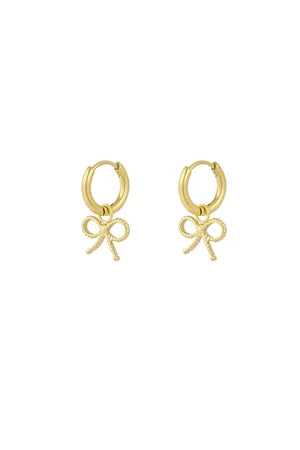 Strikjes oorbellen